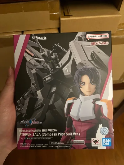 挖煤姬海淘捡漏，这个月通过秒杀活动入手了shf阿斯兰，剧场版里阿斯兰表现亮眼，其实早就想入手了，无奈因为seed剧场版的高人气国内价格居高不下， 还是挖煤姬平台给了我捡漏的机会，平台折扣叠加支付秒杀活动，入手价格比国内便宜不少， 通过竹蜻蜓专线配送，到手盒子八角尖尖...