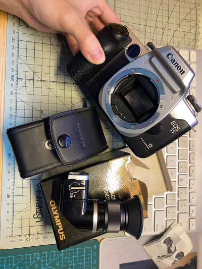 从发货到收货比我想象的快得多，包装也非常到位啊，东西被保护的非常好。这次买的佳能胶片相机和取景器配件，到货前总担心会运损，事实证明是我多虑了，点赞！