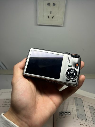 挖煤姬日淘体验超赞！界面简洁带翻译，小白也能轻松上手。合箱、加固服务贴心，包装严实，物流可追踪且速度快，常有优惠，ccd等好物性价比高。