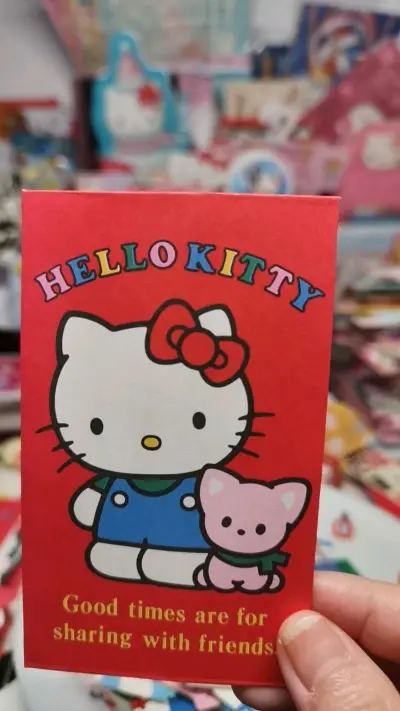 Kitty中古海淘开箱快一年了。时间贵过的太快了。不知不觉和Kitty一起走过了童年少年。成年后的我也能天天看到Kitty。实在是太开心了了