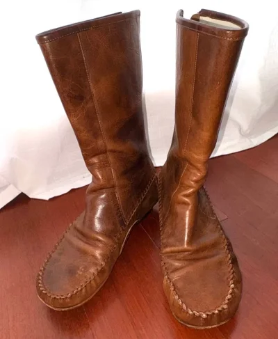 这次淘到一件豹纹飘带的网纱背心，一件红蓝印花衬衫，一双超酷皮靴，都是非常有个性的好物，适合我生活中各种搭配，每次穿出门回头率都很高，太喜欢挖煤了～！下次继续！