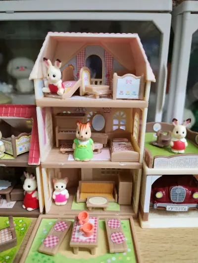 偶然在挖煤姬的拍卖频道看到的，价格挺划算不说。也有很强的拼装体验，又是一次不错的购物，值得分享出来，我的喜悦。