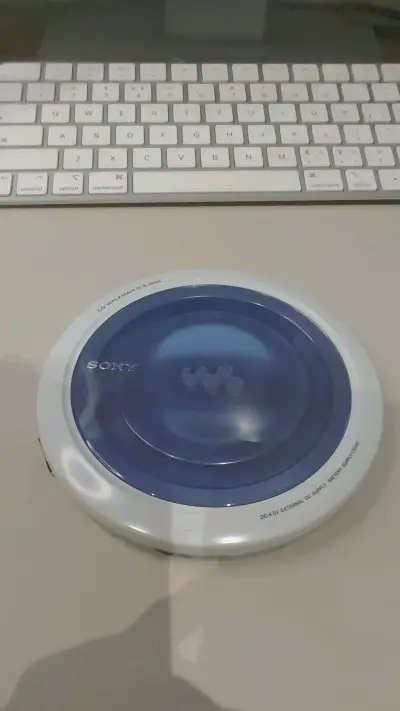 一个cd，一个md机器。这次试了小航空这种方式，效率也很高。这次两个机器成色都很好，非常满意。现在切起来完全停不下来。15和16单已经合单发货了。