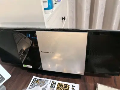 第一次使用挖煤姬，就淘到了很满意的CD机，成色嘎嘎好，配件非常齐全，到货前很担心功能异常也没有出现，加上运费的价格对比国内还实惠很多