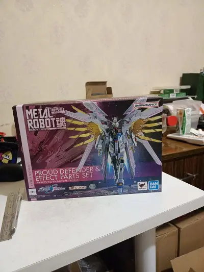 日亚拍下的好价metal robot魂捍卫者背包价格非常香直接走竹蜻蜓包邮到家非常方便打包和物流服务都非常好