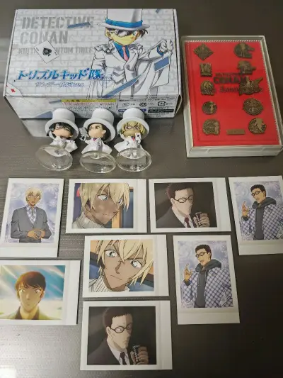 在挖煤姬购买了一盒应募基德队扭蛋、十周年的剧场版徽章和一些m28的拍立得。挖煤姬购物很方便，领券下单，合单发货全都可以很简单的操作，对挖煤新手很友好！这次在物品金额在税线内，所以选择了竹蜻蜓专线物流，竹蜻蜓专线物流很方便，代理清关，合单减重还会退运费！发出后运输速度...