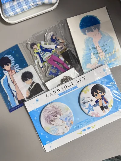 又挖煤了 蹲到很多不错价格的谷子
走的航空件超快收到 然后包装还是很严实夸夸
还买了关键词提醒上新服务 能继续挖了