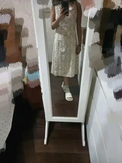 物流方面包裹包装一如既往很严实，会使用气泡膜等进行加固，而且减重服务很到位，节省了一部分运费。
基本上遇到的都是良心樱花妹，商品描述与实物还是相符的，尺码也比较合适，日淘价格相比国内类似款或vintage，性价比很高。