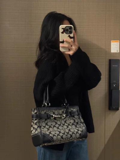 第n次在挖煤姬海淘，每次都成功下车！心心念念的日本小众品牌包包和几件衣服都收到了，这性价比很高！
平台操作简单，煤炉和雅虎的宝贝都能轻松入手。国际物流信息清晰，包裹打包得很仔细。这次购物体验满分，已经迫不及待开始挑选下一批宝贝了，强烈安利！