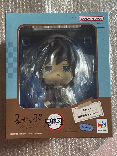 在挖煤姬上买的手办质量非常好，包装盒四角尖尖真的很喜欢，就跟新的一样商品完全超出期望，国际物流发货速度非常快，包装非常仔细，都有泡泡纸。物流公司服务态度很好，配送速度很快，很满意的一次购物！价格也很有性价比。主要是竹蜻蜓快递到手速度非常快！