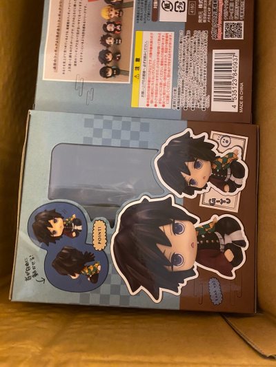 手办到了非常可爱，这次的包装依旧很好打包的很棒，箱子厚厚的气泡纸也多，物品完好无破损，连续几单体验都非常好，积分抵运费的活动很很划算！喜欢！