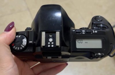 第一次在挖煤姬上海淘相机安全下车！走的海运没有被税 买到的宝丽来相机是全新的 包装也非常用心 安全送达 胶卷相机也全是正常使用的 非常喜欢 价格一台宝丽来差不多就回本了 非常满意的一次购物体验 过程中出现的小问题挖煤姬客服也都积极处理了