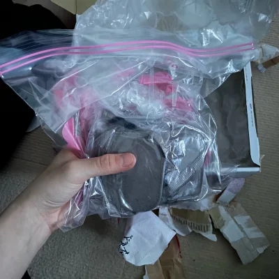 在购买过程中，平台和卖家为我们提供了专业的建议，并耐心解答了我比较疑问的问题 让我使用相机起来非常方便，我会再次购买，并会向其他客户推荐。