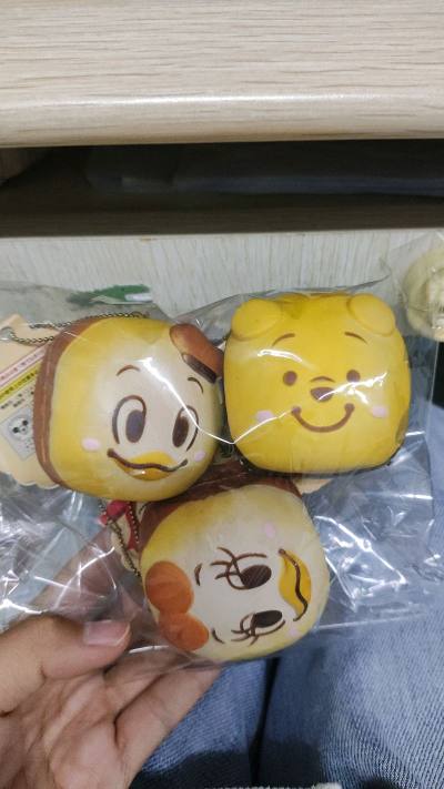 这是我第一次在挖煤姬进行购物，整体感觉还是挺新奇的。首先东西打包的都非常不错，而且没有出现漏发错发的情况，这个真的挺好的。其次商品质量也挺不错，都非常喜欢！