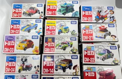 挖煤姬切的第一单，体验感很好，这单走的EMS，包裹很严实，还包了泡沫纸，东西完全都没有损伤，因为这单里面有书所以走了小航空，送货审核大概是三四天，东西也很好，选择挖煤姬页面简洁方便，适合新人用，第一次切很开心