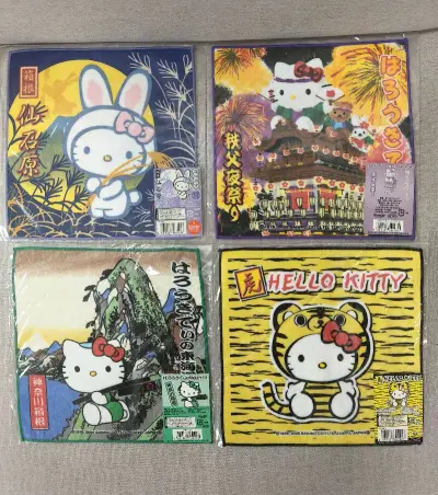 在忙碌的日子里，总有一些小物件能治愈我们。

第一枚是可爱的Hello Kitty，陪伴我度过了无数个温馨的午后；第二枚是酷酷的动漫角色，仿佛在提醒我永远保持热血与梦想；还有一枚复古风满满的毛巾，像是从旧时光里走来的老朋友。❤️  
每当我看到这些毛巾，心情都会变得...