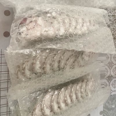 选择邮寄方式到收货总共耗时18天，还是很快的！金额比较大申请了拍照服务和加固，还给我拍了平铺TT到手没有损伤，特别特别好…