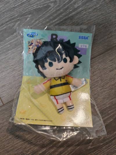 这组周边好戳心！卡牌的紫金配色贵气又精致，毛绒玩偶软萌还原角色，细节满溢，拿在手里全是喜欢~
 特别特别萌的，虽然按现在的价来讲贵了，但是还是很萌ww