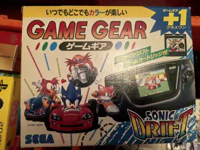 世嘉gamegear游戏机、PS2樱花大战限定、nds学生会的一己之见限定（里面带一件短袖）、世嘉DC、GBA索斯机械兽（此款不带卡带只是可以用自带遥控器玩也可以连接gba玩）