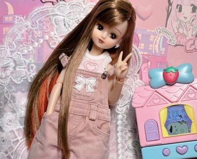 在挖煤姬购物好多年了。真的很让人放心，老师会很认真的帮忙装箱！娃娃到手，包装盒依旧八角尖尖，真的感人！不好找的稀有品，还有贵重物品，上挖煤姬，一定可以心满意足（≧∇≦）