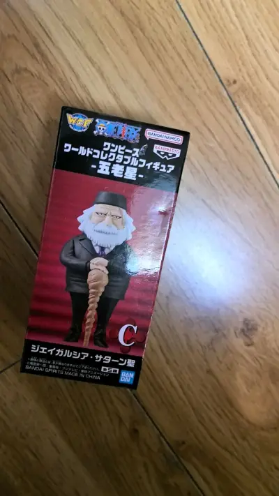 买了一些wcd散套，有新的有老tv的总之这次的盒子都比较新，非常满意，还有一些其他的德岛的弗兰奇还有塞尼奥尔