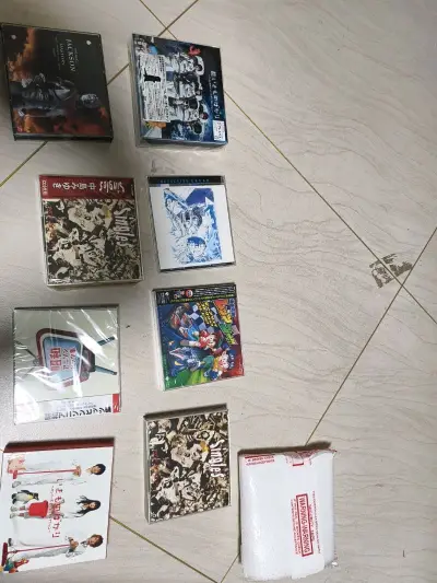 这次捡漏买了一些喜欢的专辑同时也完成了我的很多心愿清单，个人很喜欢听音乐！一直种草很多歌手的cd专辑，像迈克尔杰克逊，美少女战士，变形金刚这些！然后通过挖煤姬买到了不少价格合适而且喜欢的音乐专辑！这次选择海运，速度和打包都非常满意！东西无损到手！下次还会继续支持...