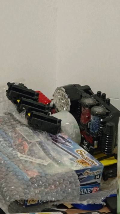 很不错的 腰带正品 音响正常，打包给力 没有损坏的地方很不错的派送给力 审核快速 客服反馈快 有问题直接找