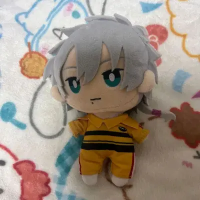 在挖煤姬上非常幸运的买到了仁王的化妆娃娃和努的好价，因为我是第1次购买新手，有很多东西不懂去问客服，客服是非常耐心的给我解答，并且帮助我选择运输线路，货品到达国内之后包装的非常严实，一点损坏也没有，娃娃也没有任何的损伤，非常好的一次购买经历