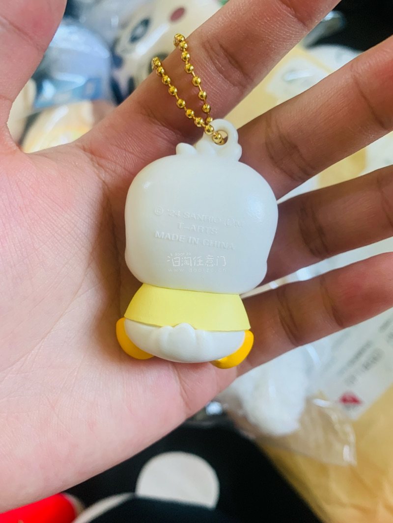 这次蹲到几只心头好，含运费才花了国内现货的半
价，堪称“白嫖式搤漏”超级超级喜欢也便宜 以后买东西就选挖煤姬11111