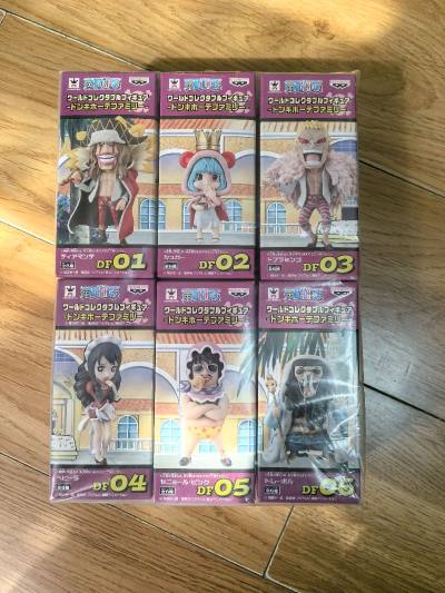 买了心心念念的小唐家族wcf系列，真的非常稀有的一款作品，做工也不错，盒子漂亮，寄回来的时候还担心运损还好没有