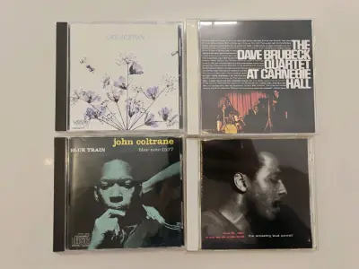 这一单有CD有黑胶，CD有三张少见版本，可惜多少有些瑕疵，好在价格不高，还有两张纸盒装金碟，柯川这张日首品相倒是很好，物超所值。黑胶整体品相都不错，运输也没有磕碰，明天试听再说。