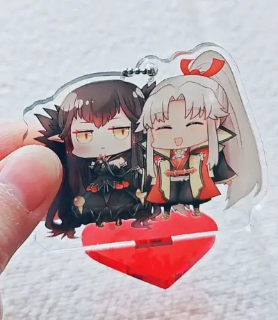 十一月第一箱～就是这次只能走海运所以被税了，之后还会支持挖煤姬的。海运比想象中快，就花了半个月。跟空运比也没慢很多。