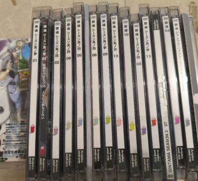 大家好，这是一期挖煤姬好物开箱分享，我的心愿清单
挖煤姬是一个代购平台，平台时不时发优惠券，汇率自动换算，一键自动翻译，特别适合单机切煤。
第n次海淘，这次切的是银魂，银时公仔，两垫板，因为东西有一定重量，所以选择了海运，海运可用积分抵扣，这次速度依旧很快，21天就...