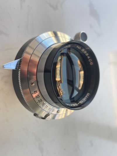 又又又一次海淘宝贝到啦，商品很好无磕碰破损和描述相符,卖家包装很仔细，物流很快，非常值得推荐，镜片非常干净，好品质下次还来