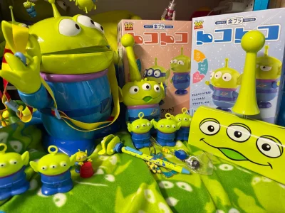 哈喽大家好呀，欢迎来到我的挖煤姬十一月开箱好物分享现场！说起来这已经是我第n次在挖煤姬下单了，每次体验都特别棒，从选品到收货整个流程走下来都顺顺当当，完全不用操心。
这次我特意选了海运服务，算下来价格真的太香了，性价比直接拉满！不管是物流通知还是消息回复都快得没话说...