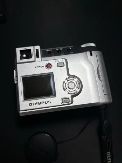 **超值海淘分享！??**  刚收到从 **日本乐天市场** 淘到的 **@cosme 大赏冠军 - 樱花限定沐浴露**！? *   **入手价：** 1500日元 (约75 RMB)，比国内代购便宜近一半！ *   **平台：** Rakuten Global (...