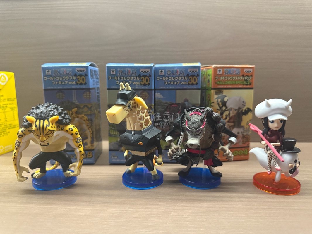 在挖煤姬下车的第N弹，种草很久的海贼王wcf三兽化，老物做工的确优良，每一个都沉甸甸，趁着有活动买到了，比在国内二手平台便宜很多，物流也很快