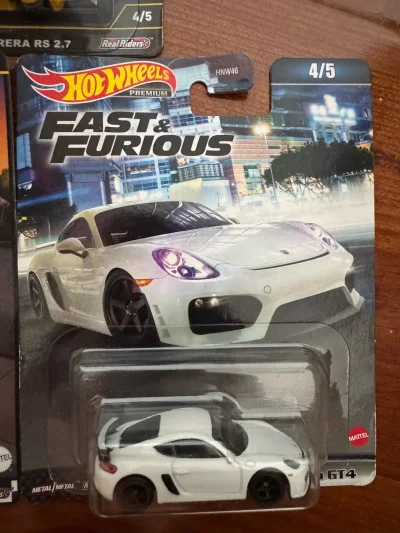 拍卖会回来的风火轮，价格非常合适，夸国快递速度可以包装的很好，日本国内快递费有点贵50块钱，值得推荐的软件