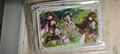 这次买的是卡片和架子，数量很多但是价值不高，选择了竹蜻蜓专线，暑假的时候有活动运费更便宜，也很快，打包的很好没有损坏，会继续支持挖煤姬。