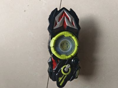 这是日淘任意门11月购物体验三，这次主要买的是假面骑士零一的迷你腰带和迷你密钥。物品打包很不错，没有任何的损坏。