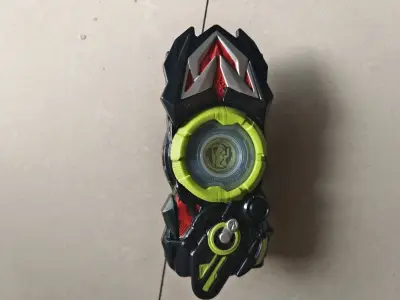 这是挖煤姬11月购物体验三，这次主要买的是假面骑士零一的迷你腰带和迷你密钥。物品打包很不错，没有任何的损坏。