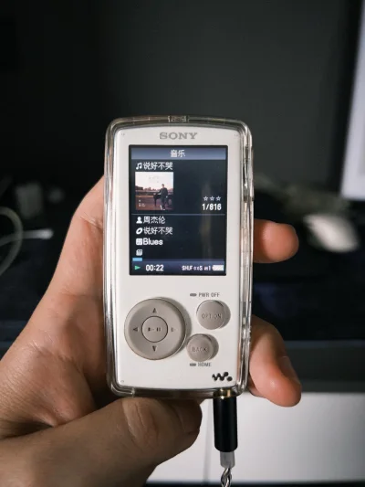 作为索尼音迷，寻觅经典A808系列MP3许久，最终在挖煤姬圆了心愿，全程体验远超预期。

平台操作对新手极度友好，中文界面清晰直观，无需研究复杂流程，粘贴煤炉商品链接就能自动解析信息，还能查看卖家好评率筛选靠谱货源。我蹲到的二手索尼a808不仅价格比国内二手市场实惠...