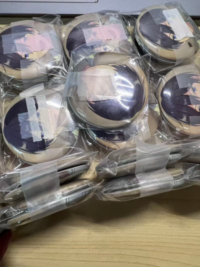 这款跨境商品太让人惊喜了！品质远超预期，与描述完
全一致。国际物流比想象中快很多，包装也非常用心。
是一次非常满意的购物体验，绝对会回购！