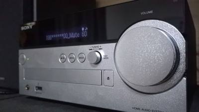 音响爱好者，就愿意收集这些摆在家里。在这个平台购物很放心，客服都能及时帮助。库房包装打的也很结实。还会再来。