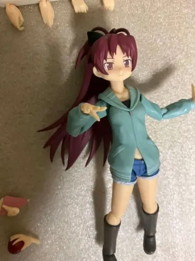 在挖煤姬购买很多次，总是能淘到非常不错东西，价格划算，运费便宜，这次淘到喜欢手办，选择竹蜻蜓专线运输，25天就到手，包装特别严实，服务不错。