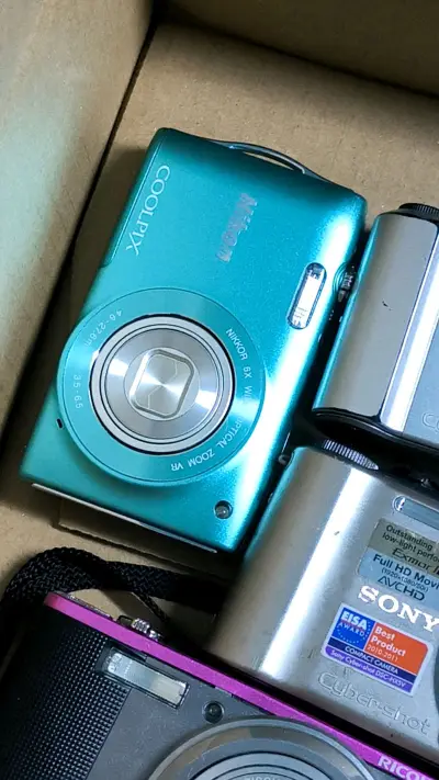 本次海淘的ccd成色都很新，并且挖煤姬包装的非常精致，拆包裹都得拆半天防磕碰做的很好，好评，价格也很实惠，整体是很满意！！！