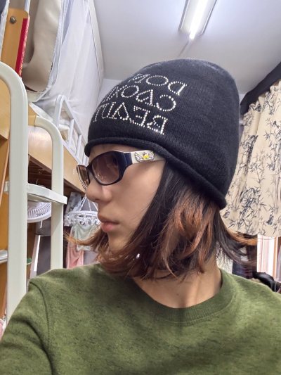 超级好价买到的，颜色成色都很好，戴起来特别帅很有型！感谢挖媒姬平台～～～谢谢媒炉！！！????总是能给我很多好商品的选择空间～推荐推荐