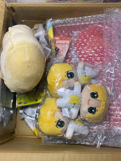 非常好啊，物流非常非常的快，东西也包的非常安全，完全不用担心东西会坏掉，还给我换了新盒子，邮费也非常非常便宜