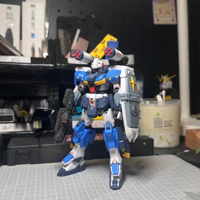 为了淘到国内断货的限定款高达，我选择了挖煤姬平台，用日文关键词“ガンプラ 限定”精准搜到心仪宝贝。平台自带中文翻译，价格实时换算超清晰，还能勾选拍照检查服务，下单后用支付宝付款毫无压力。等了30天包裹就到了，外层纸箱裹着厚厚的泡泡纸，模型盒子边角完好无损，零件精致无...