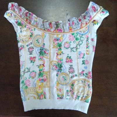 又淘了好多古着衣服！超美啊，收到很惊喜，香香的，基本不踩雷！挖煤姬使用很方便，通俗易懂，很好用，继续淘淘淘！